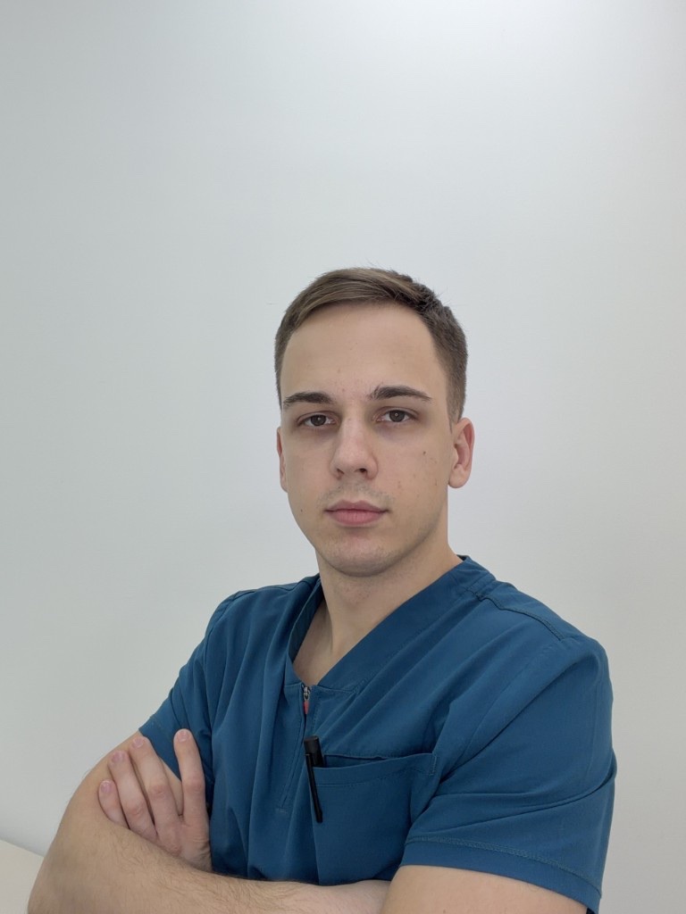 Dr Jovan Dučić (Jovan Ducic), plastic and reconstructive surgery resident in Belgrade